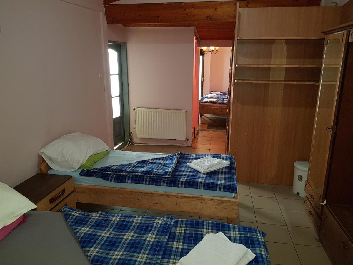Hompot Accommodation デヴァ エクステリア 写真