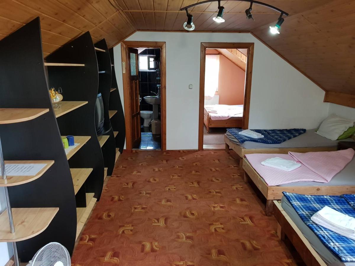 Hompot Accommodation デヴァ エクステリア 写真