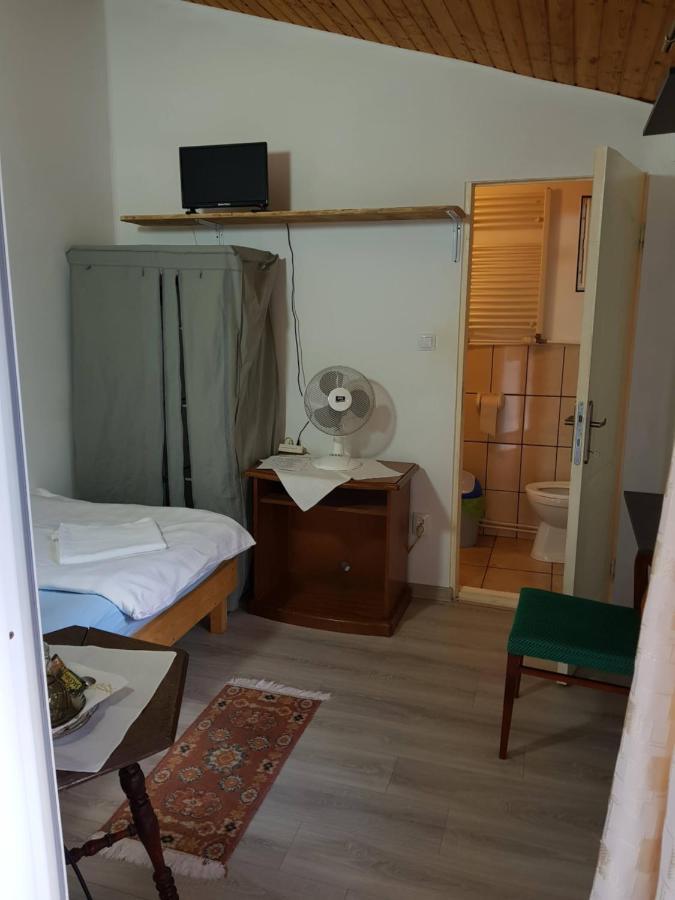 Hompot Accommodation デヴァ エクステリア 写真