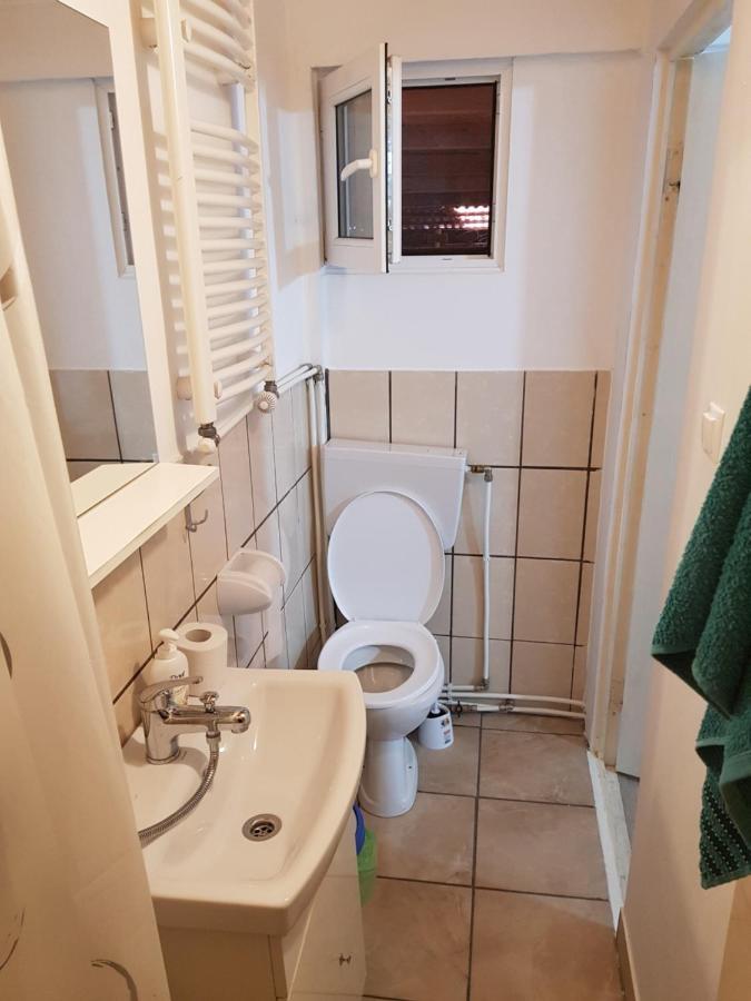 Hompot Accommodation デヴァ エクステリア 写真