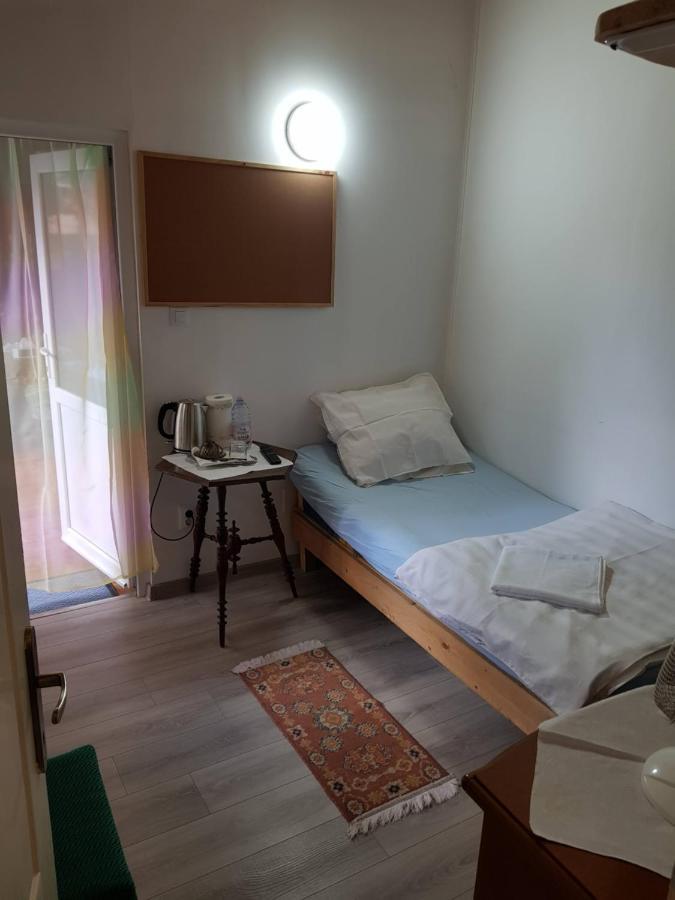 Hompot Accommodation デヴァ エクステリア 写真