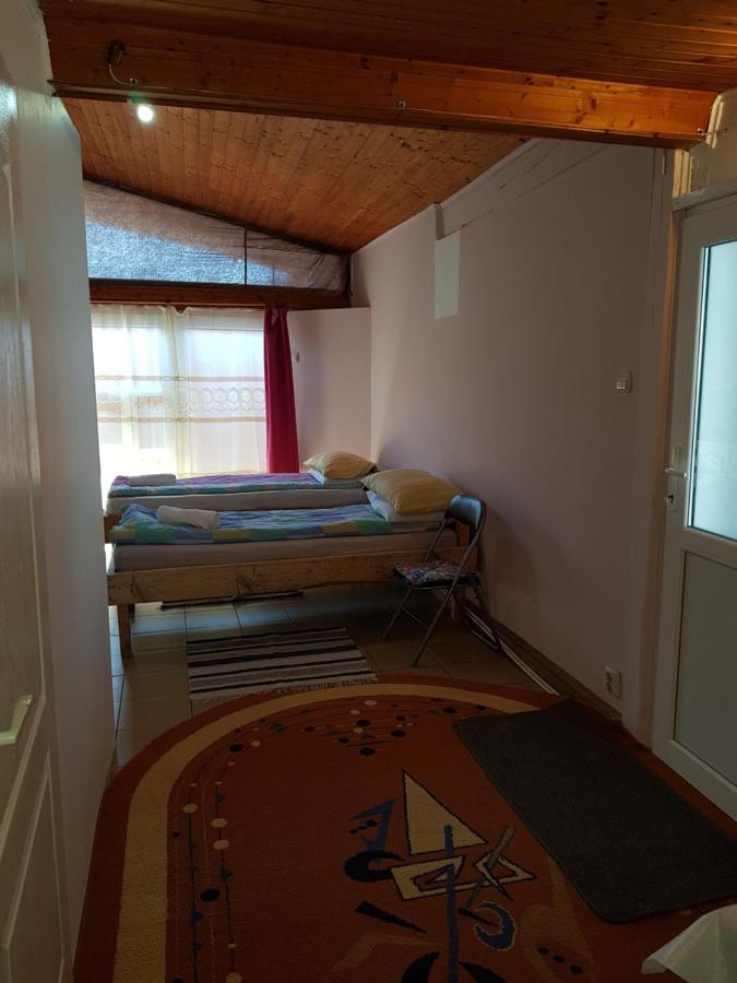 Hompot Accommodation デヴァ エクステリア 写真